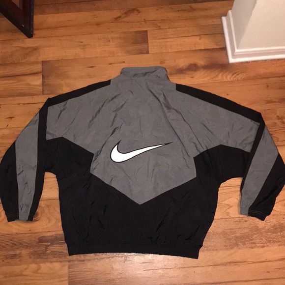 Nike Other - VINTAGE BIG SWOOSH NIKE WINDBREAKER